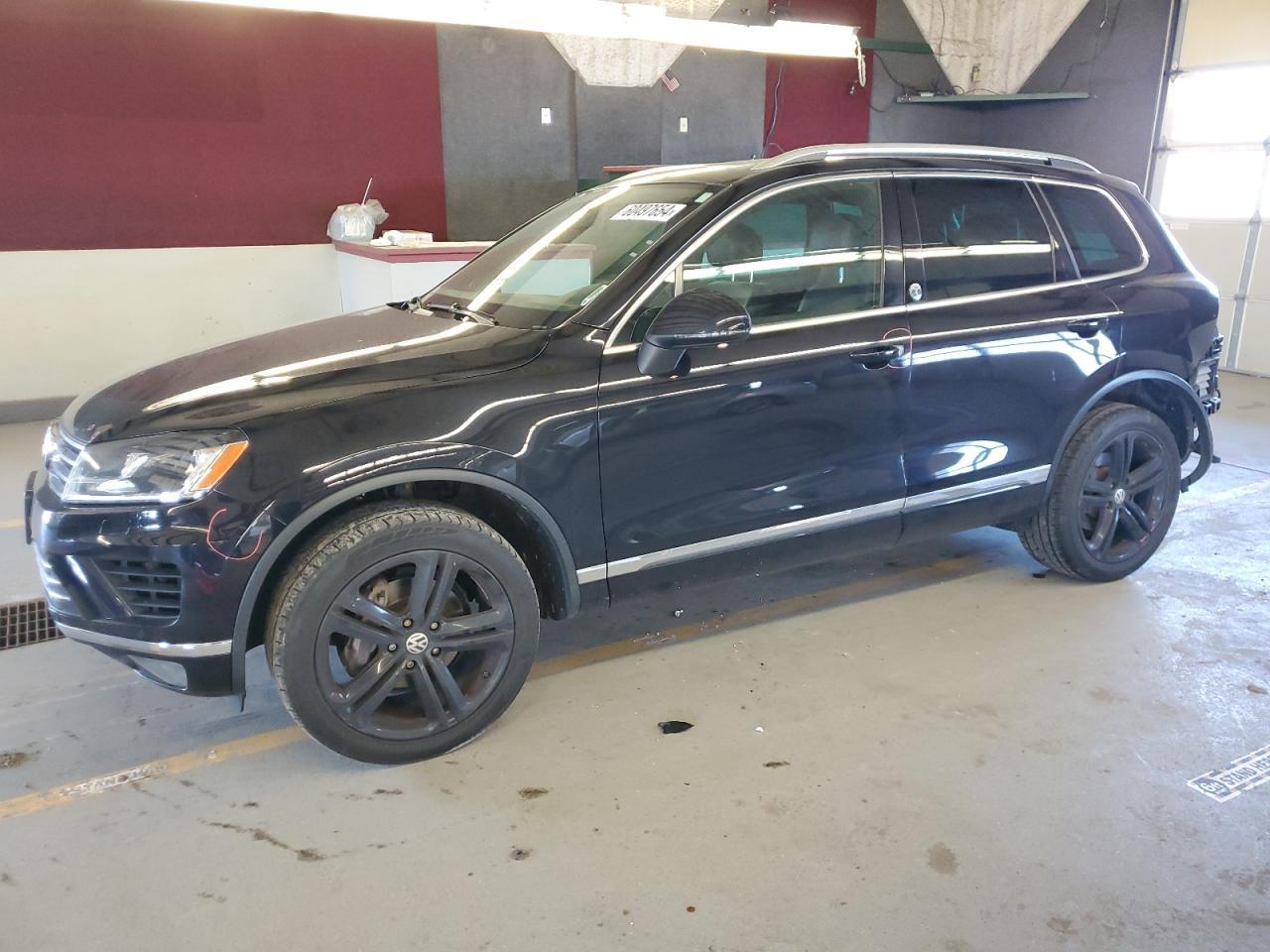 2017 VOLKSWAGEN TOUAREG WO