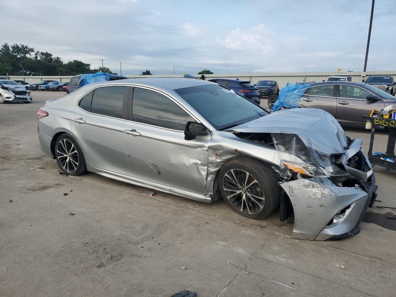 2018 TOYOTA CAMRY L - Image 4