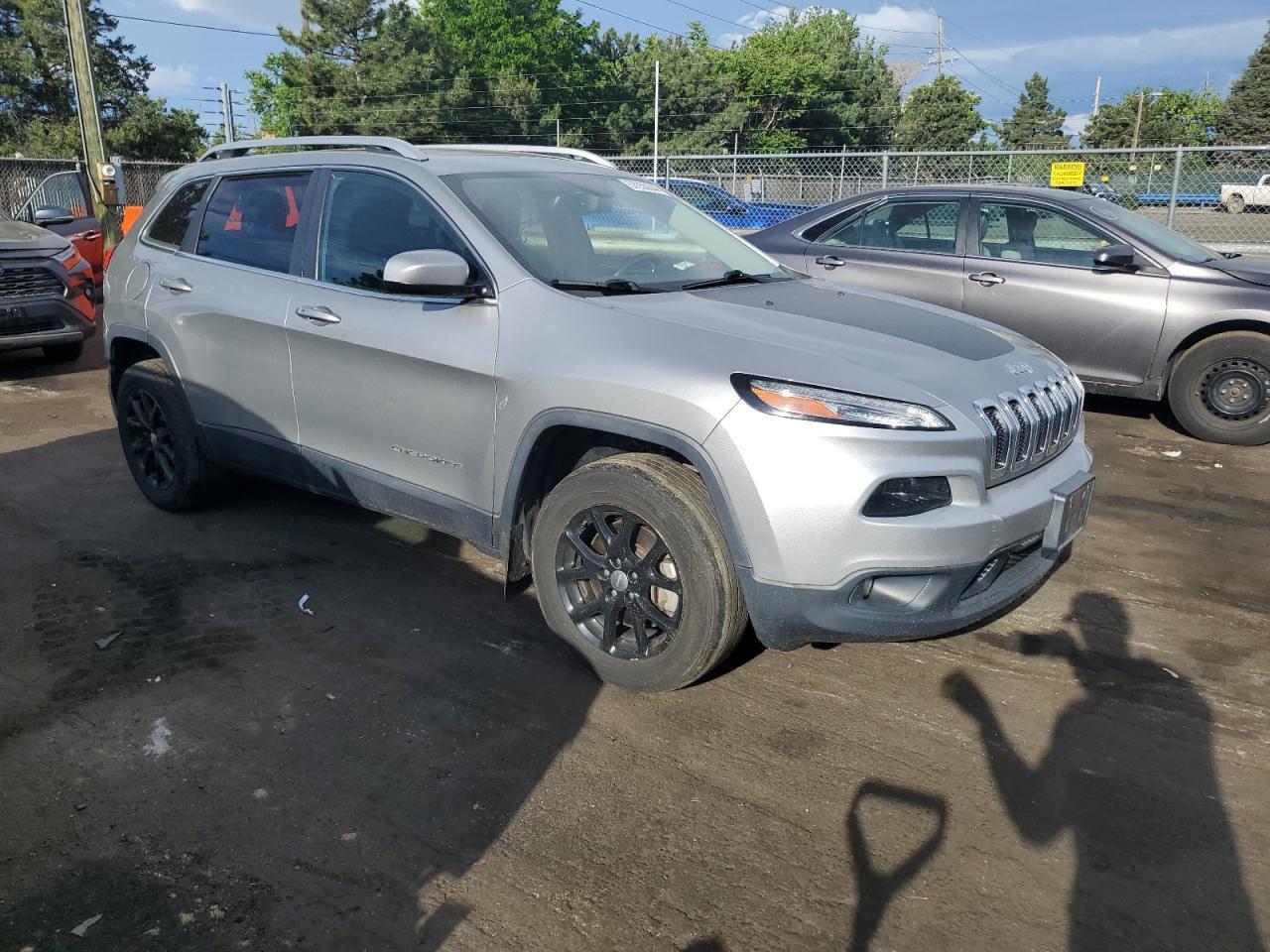 2016 JEEP CHEROKEE L - Image 4