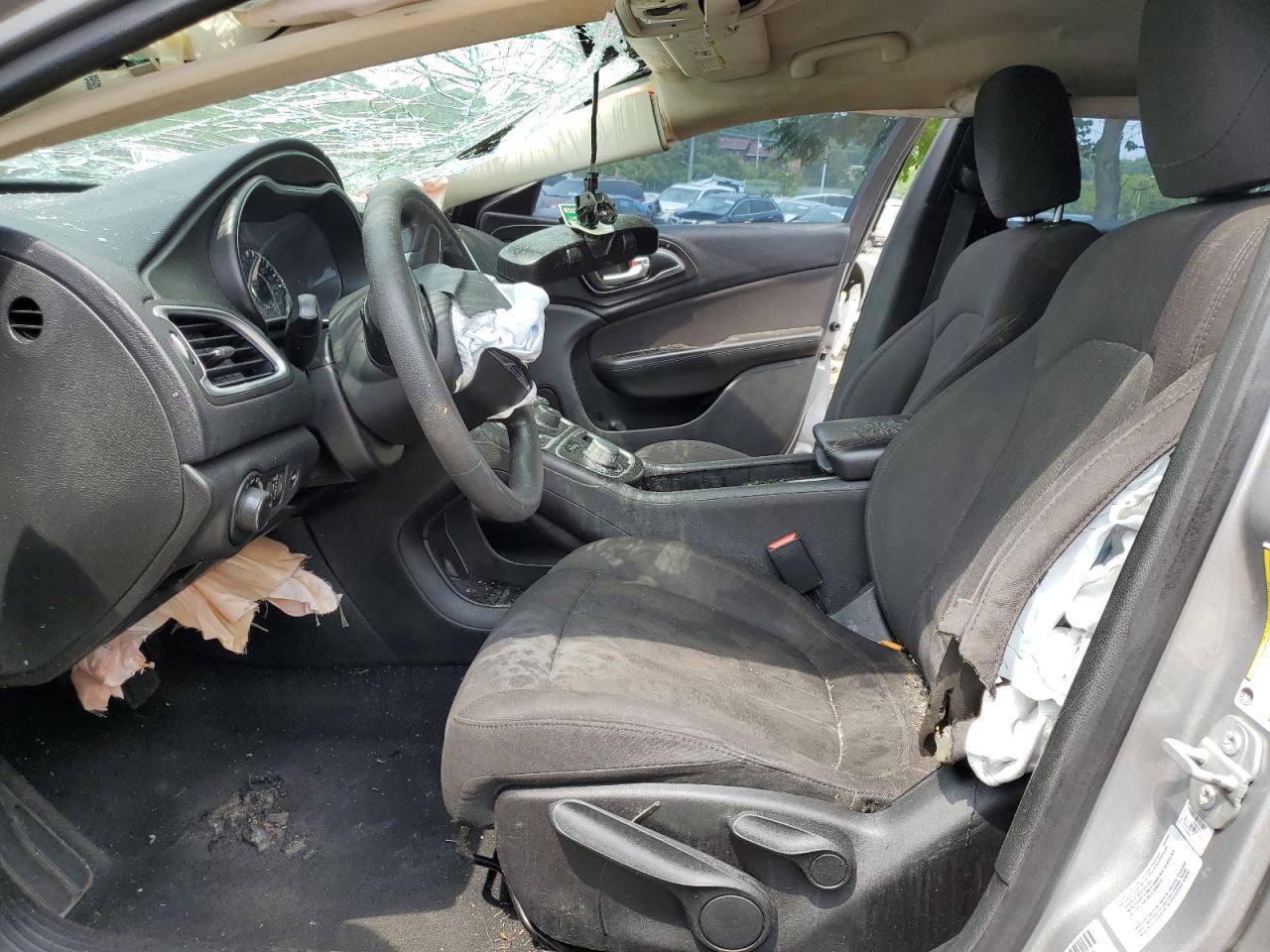 2015 CHRYSLER 200 LIMITE - Image 7