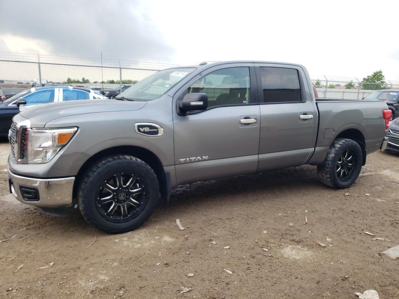 2017 NISSAN TITAN S car image