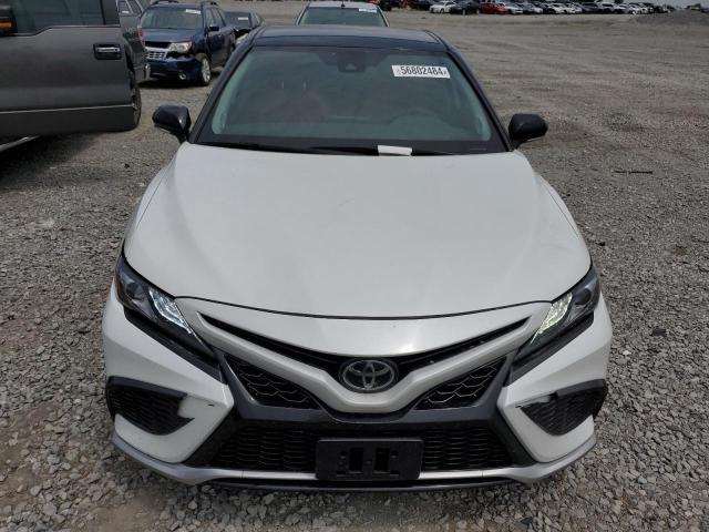 2021 Toyota Camry Xse - Фото 5