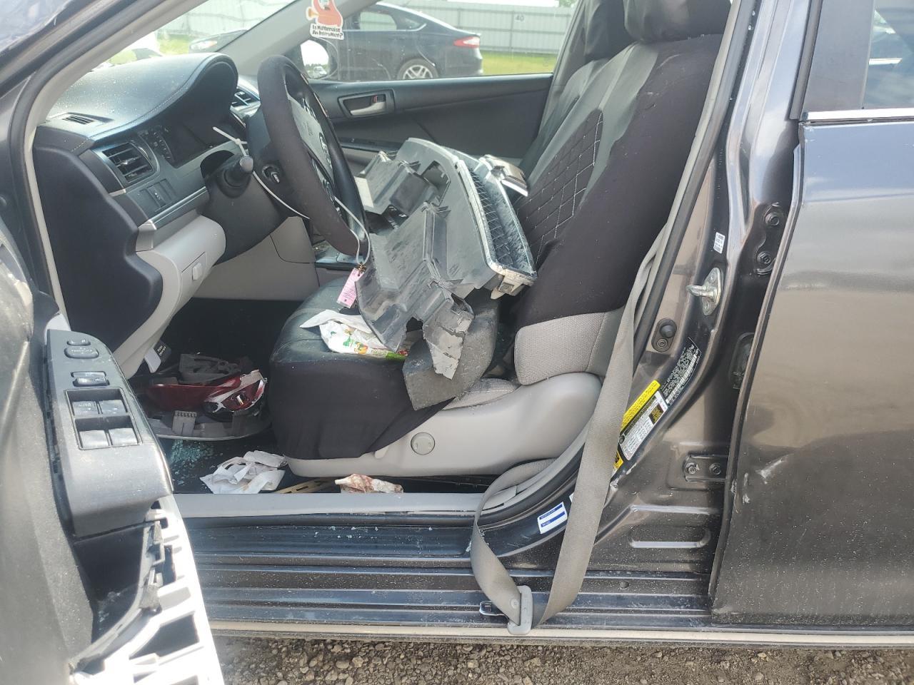 2014 TOYOTA CAMRY L - Фото 7