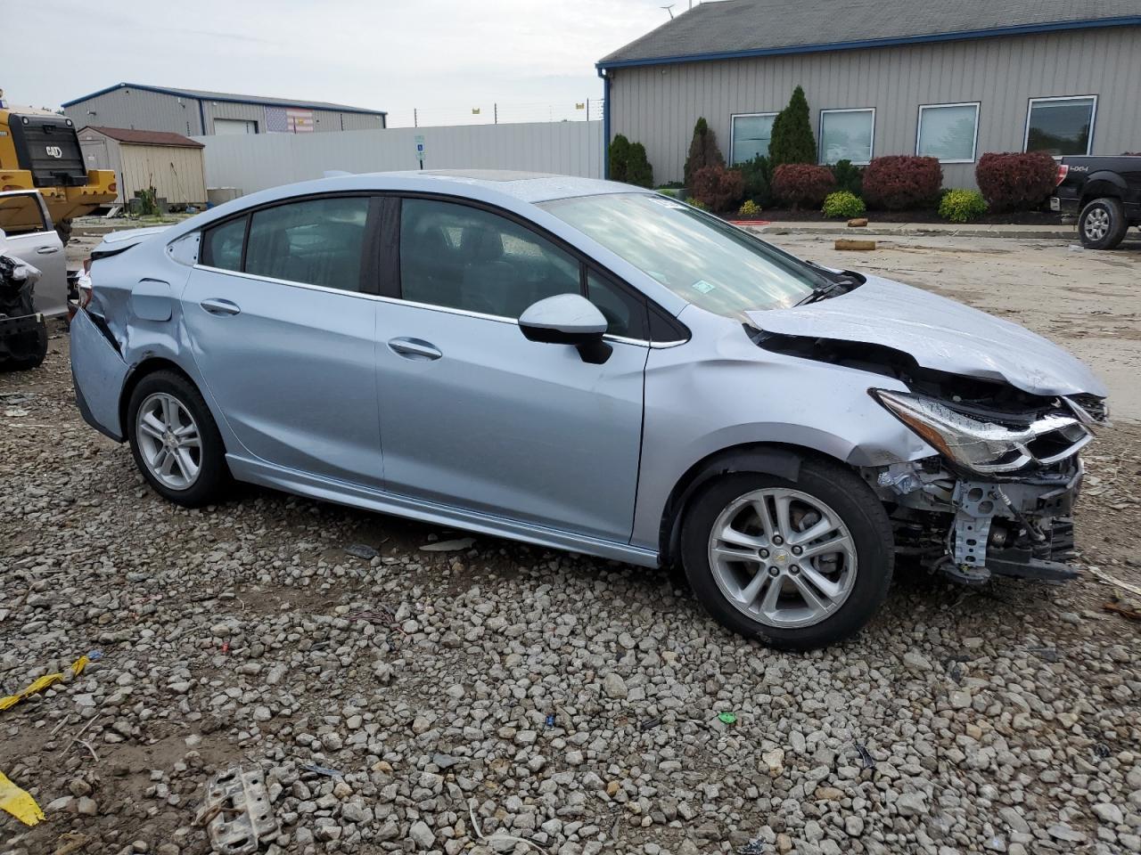 2017 CHEVROLET CRUZE LT - Image 4