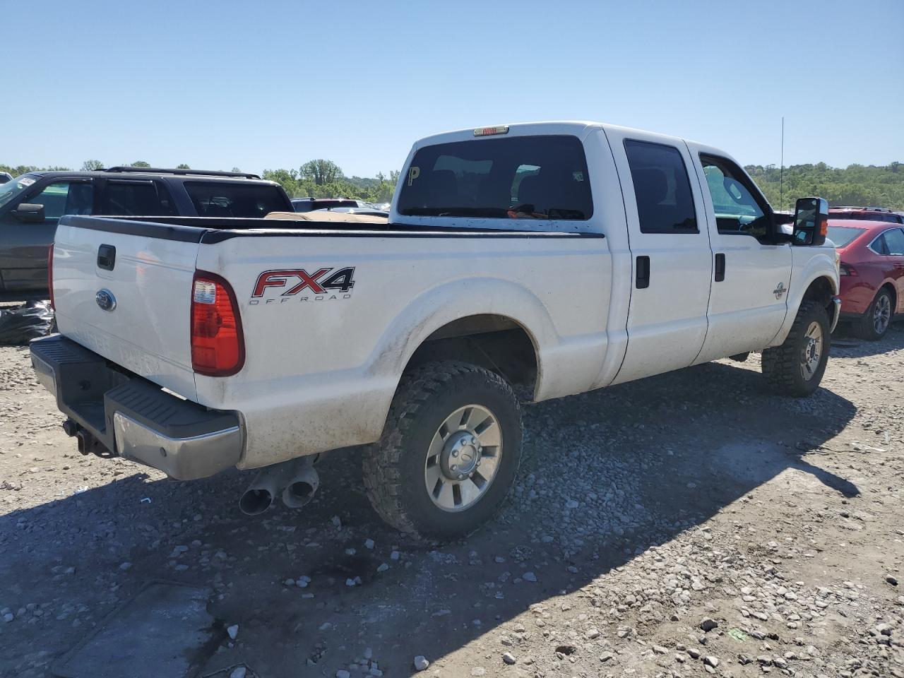 2013 FORD F250 SUPER - Фото 3