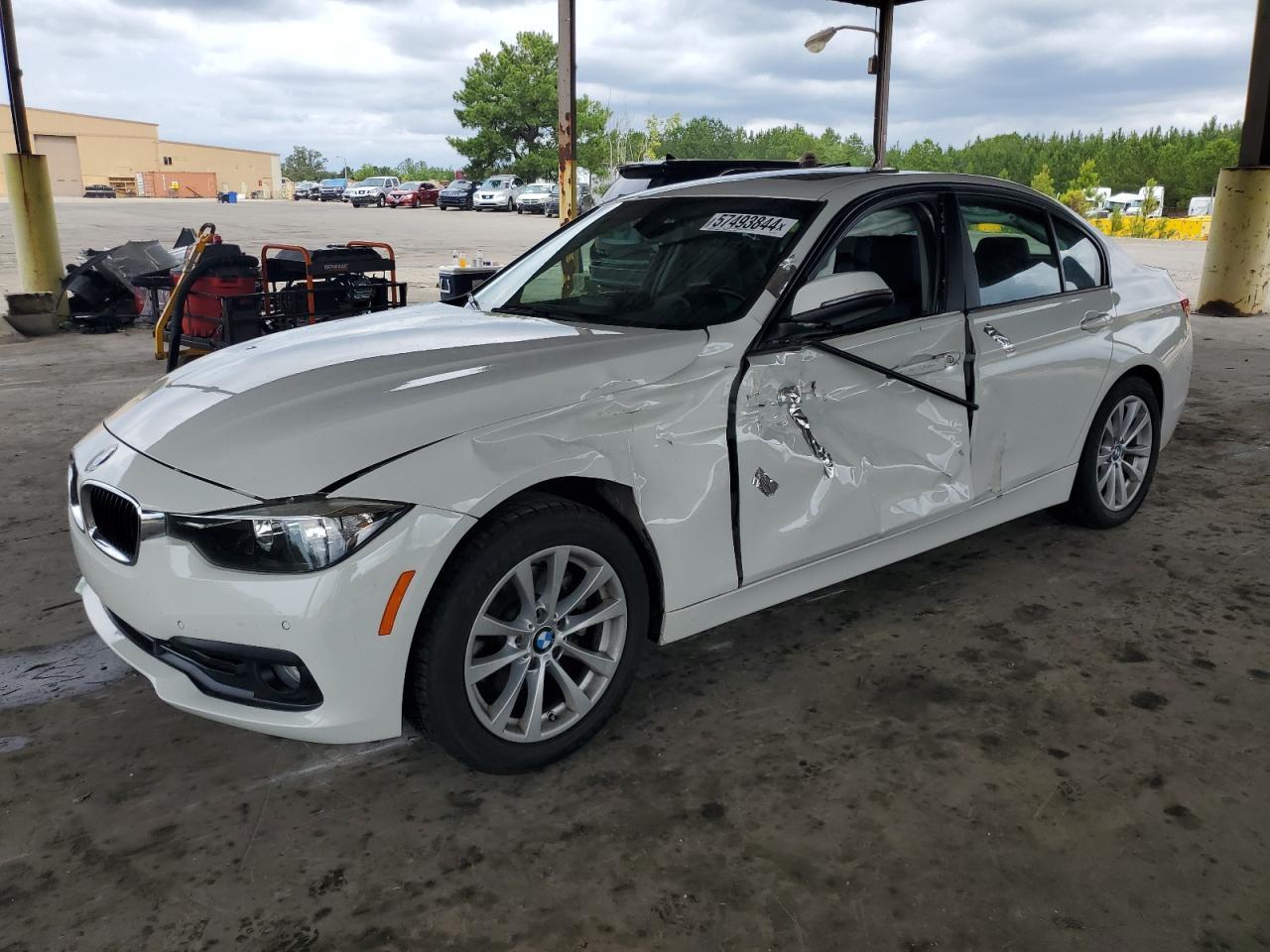 2017 BMW 320 I car image