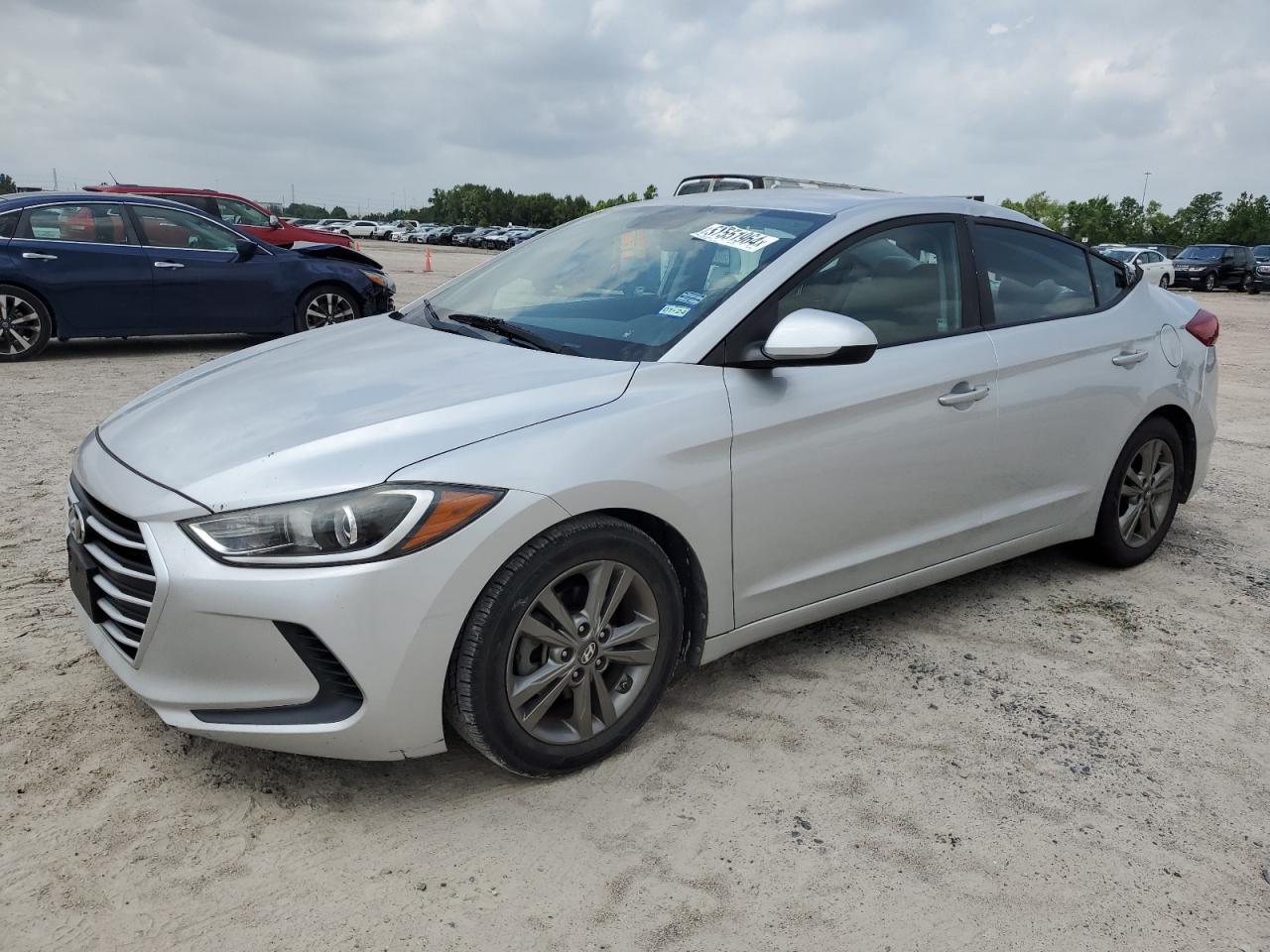 2018 HYUNDAI ELANTRA SE