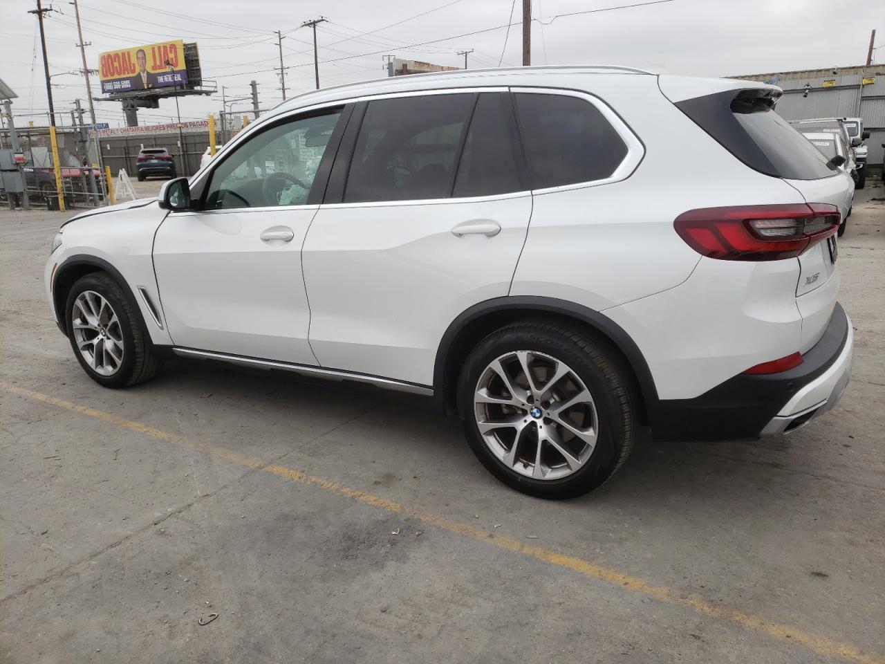 2022 BMW X5 XDRIVE4 - Image 2