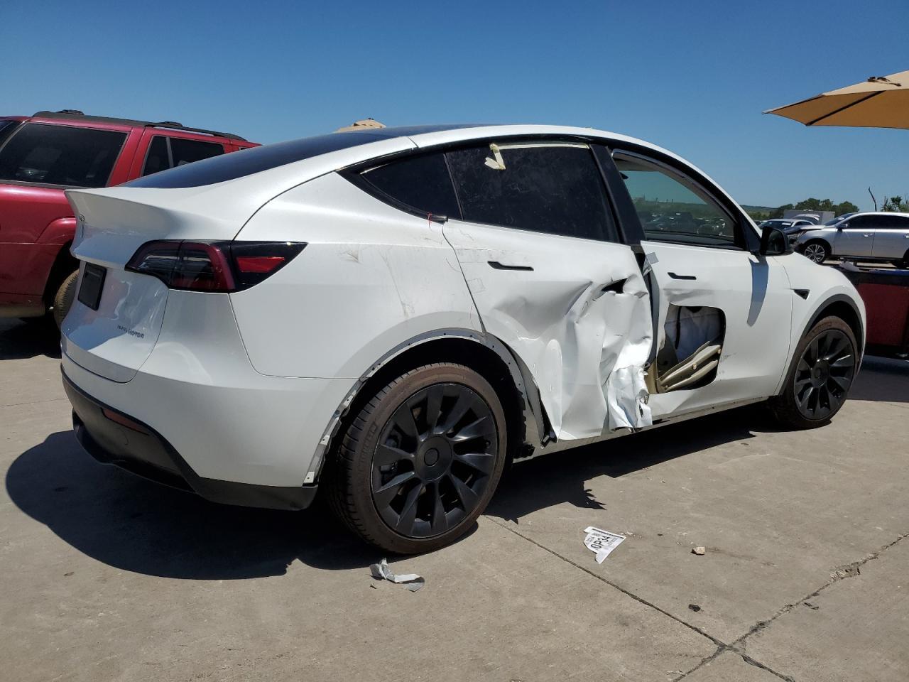 2023 TESLA MODEL Y - Фото 3