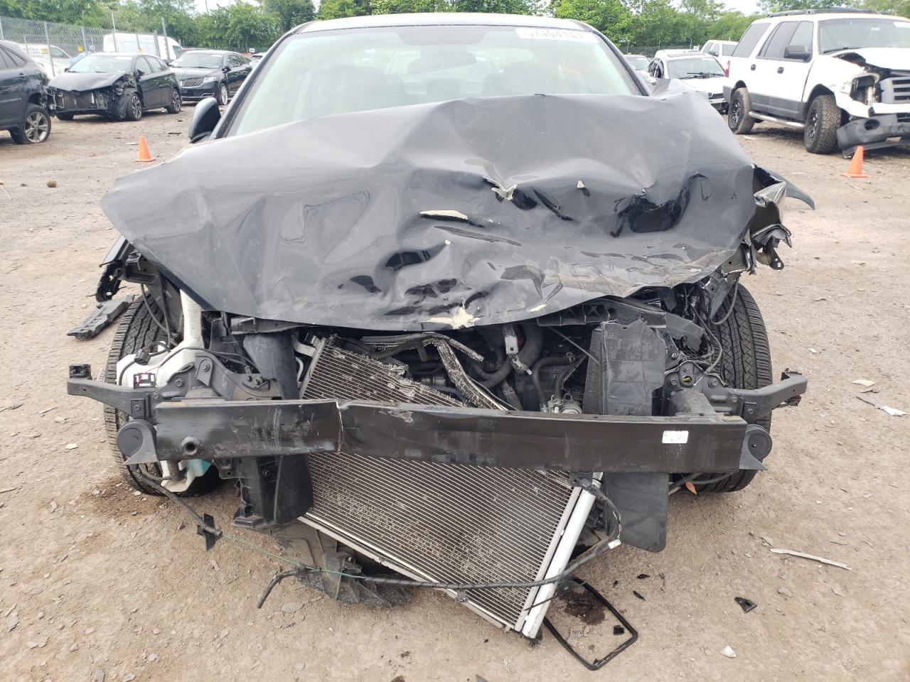 2018 HYUNDAI ELANTRA SE - Image 5