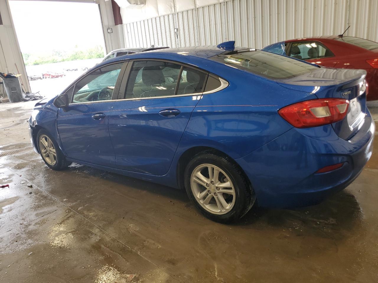 2017 CHEVROLET CRUZE LT - Image 2