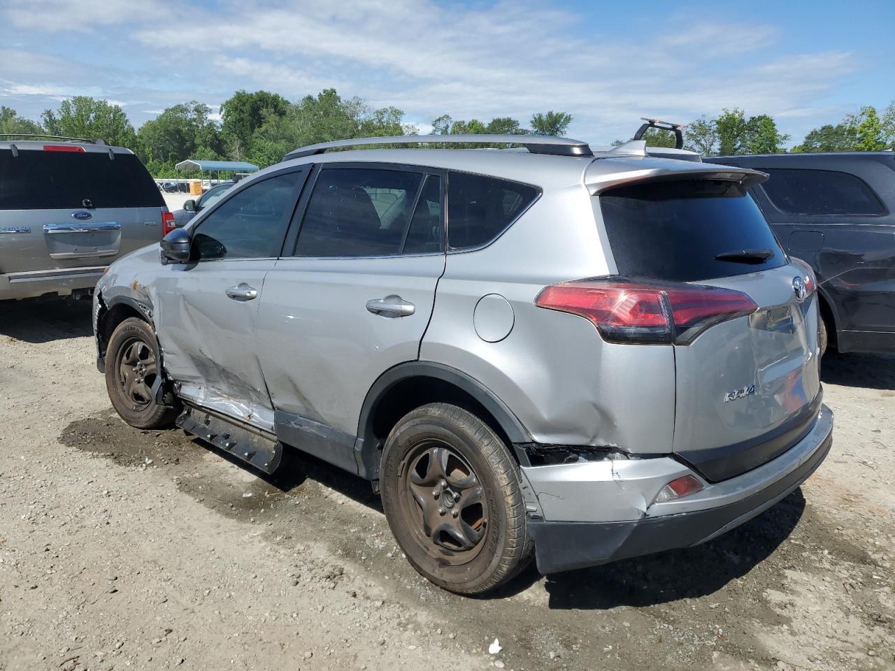 2018 TOYOTA RAV4 LE - Image 2