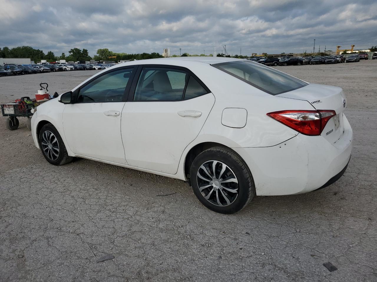 2016 TOYOTA COROLLA L - Image 2