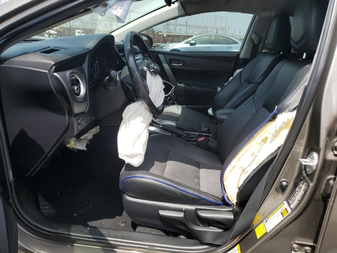 2019 TOYOTA COROLLA L - Image 7