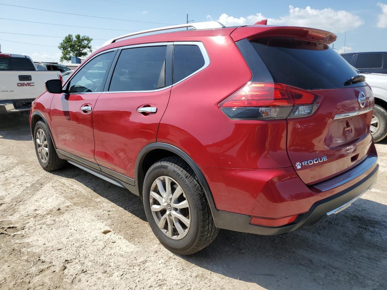 2017 NISSAN ROGUE S - Image 2
