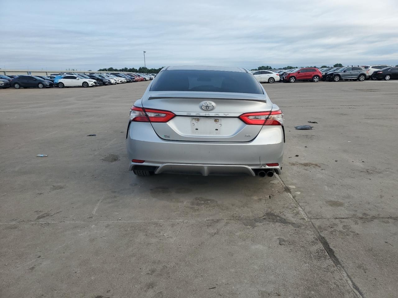 2018 TOYOTA CAMRY L - Image 6