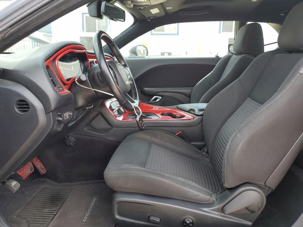 2017 DODGE CHALLENGER - Image 7