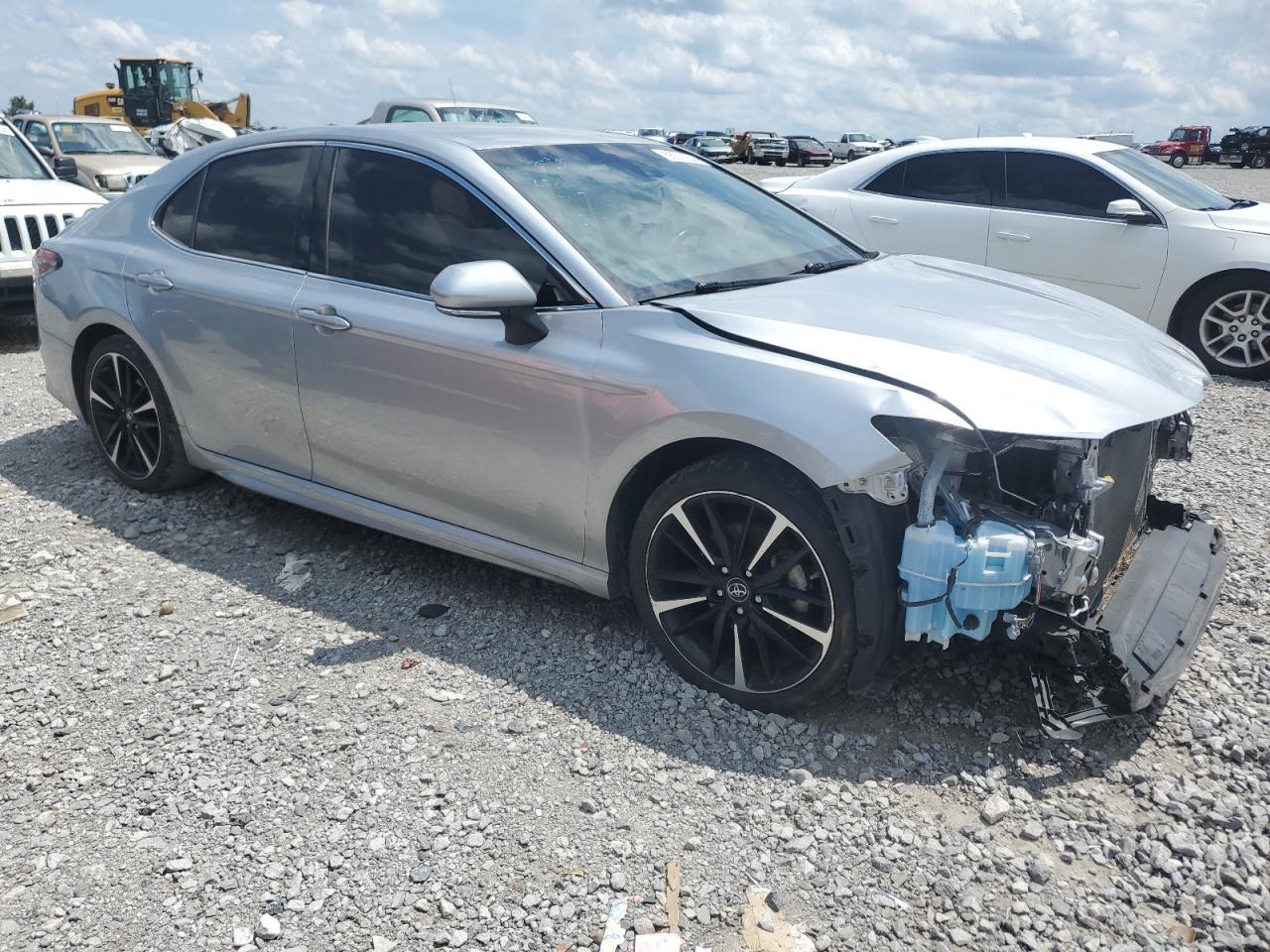 2018 TOYOTA CAMRY XSE - Image 4