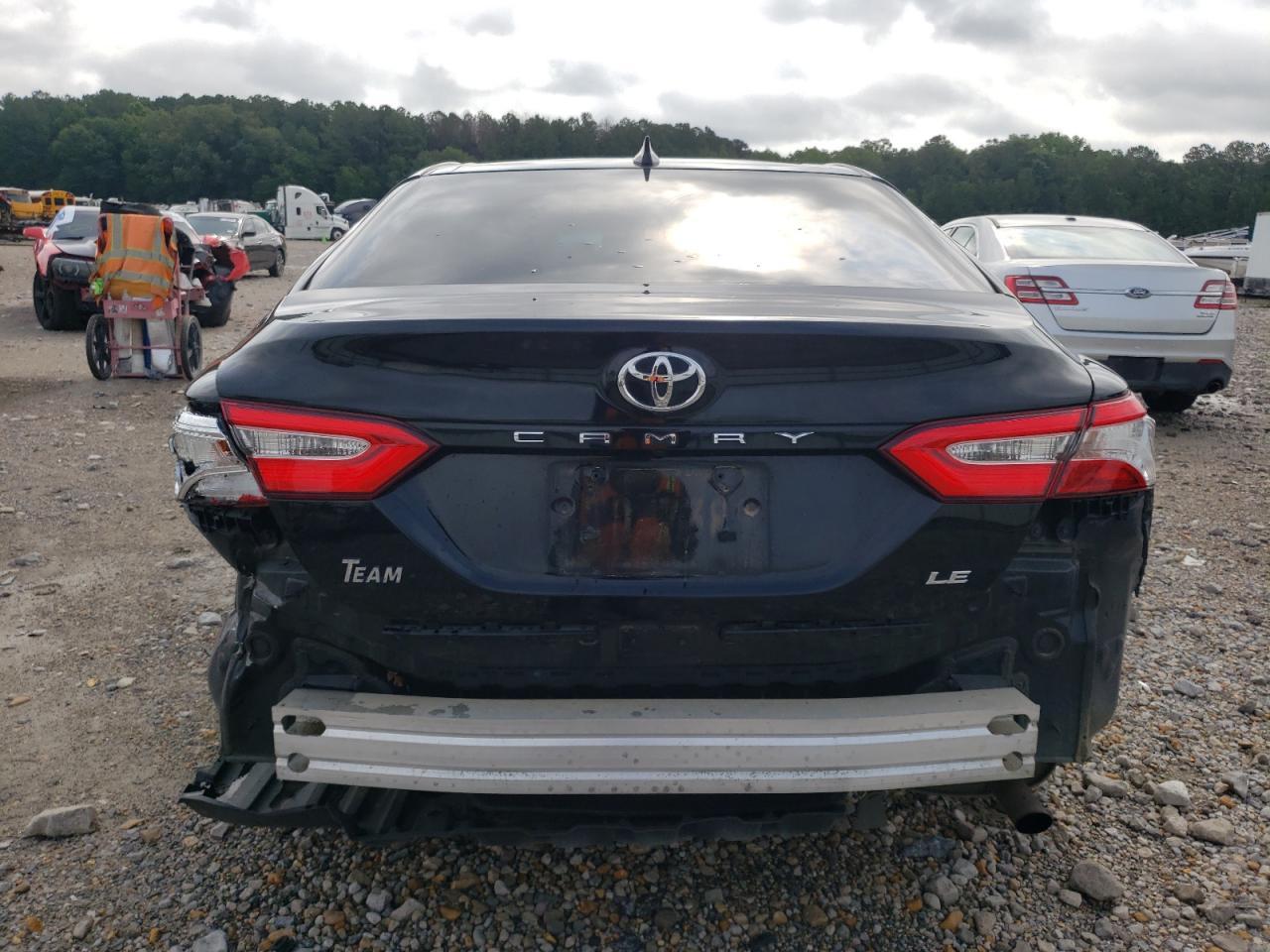 2020 TOYOTA CAMRY LE - Фото 6