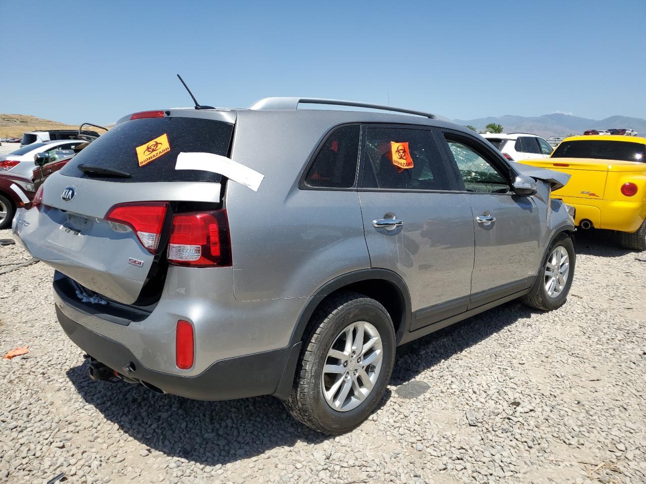 2015 KIA SORENTO LX - Image 3