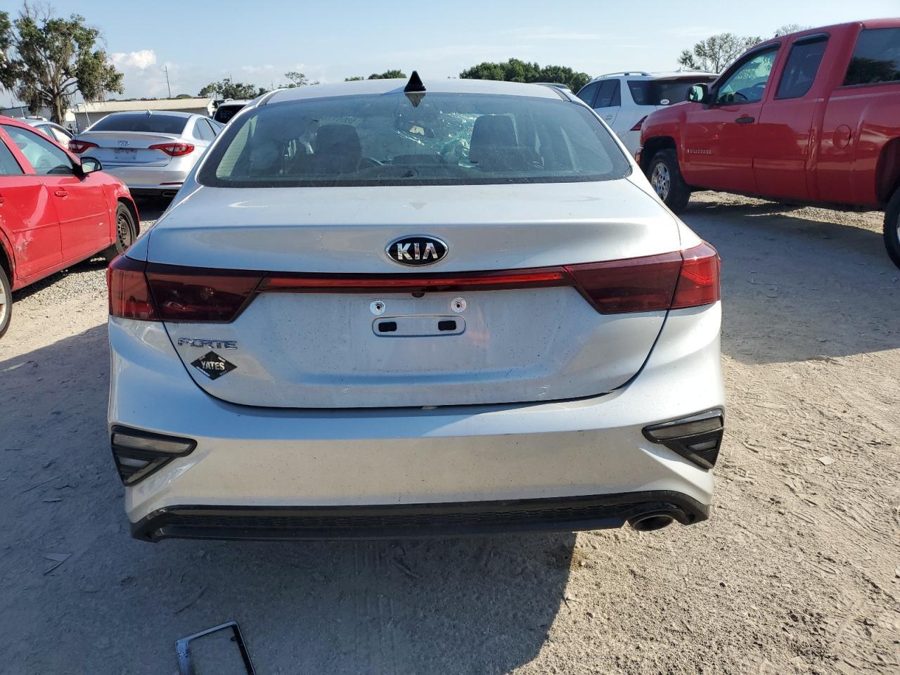 2021 KIA FORTE FE - Фото 6
