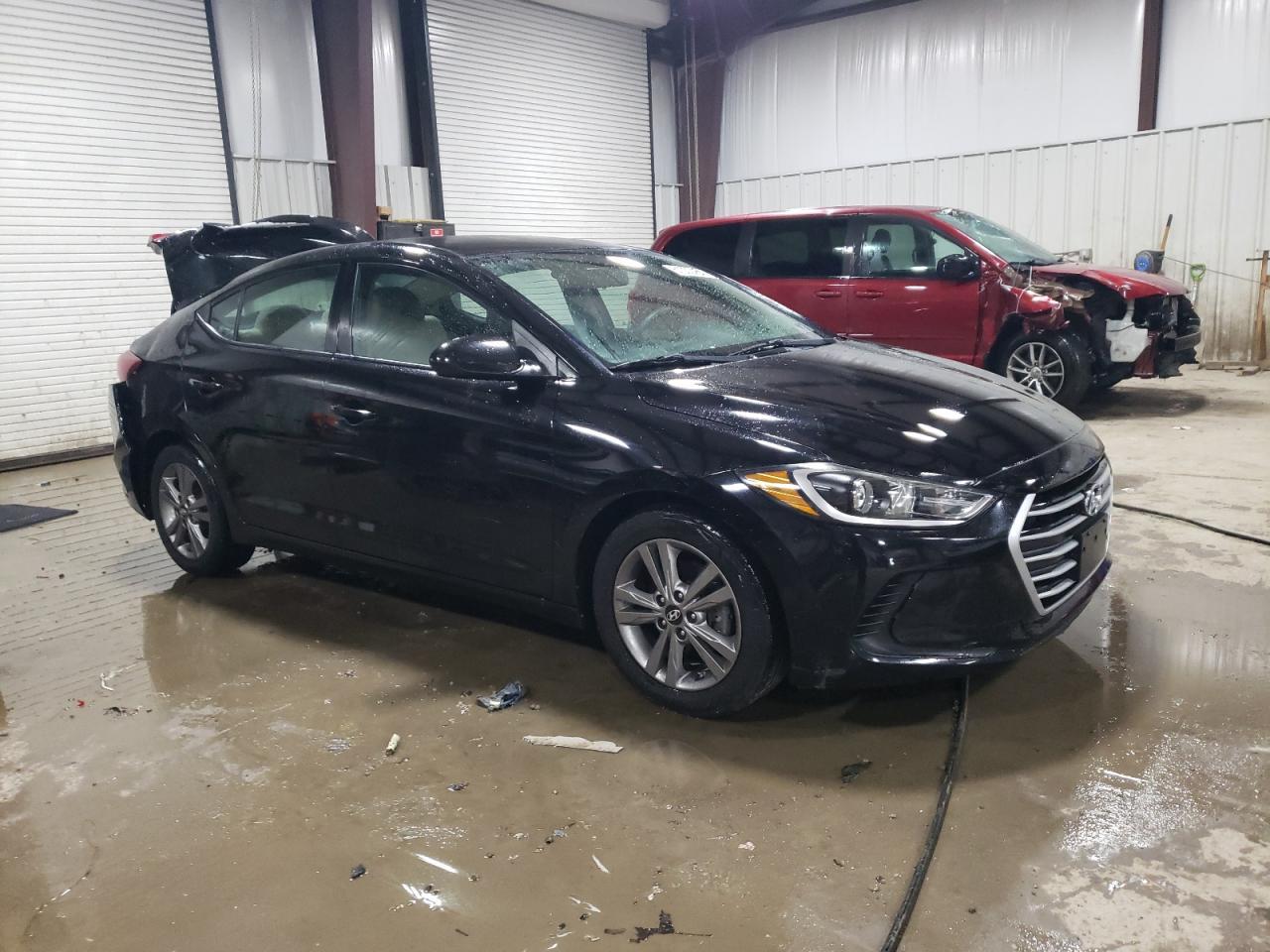 2018 HYUNDAI ELANTRA SE - Image 4
