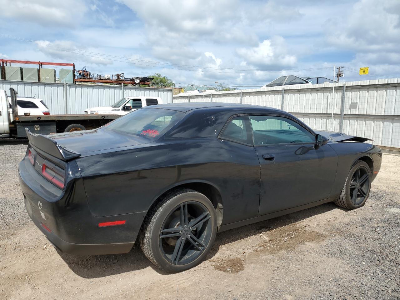 2017 DODGE CHALLENGER - Image 3