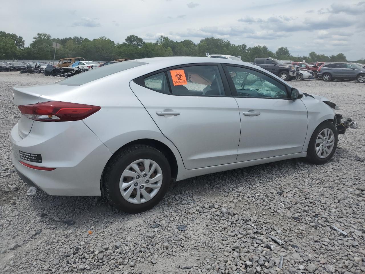 2018 HYUNDAI ELANTRA SE - Image 3