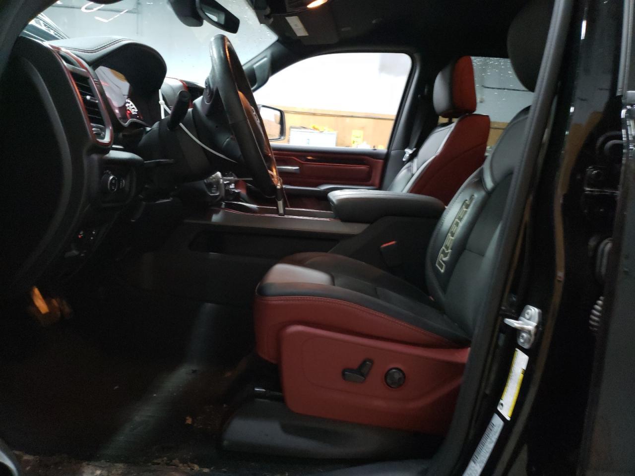 2020 RAM 1500 REBEL - Фото 7