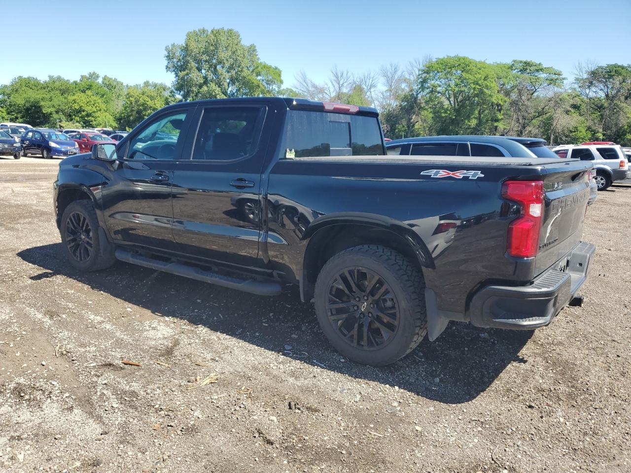 2021 CHEVROLET SILVERADO - Image 2