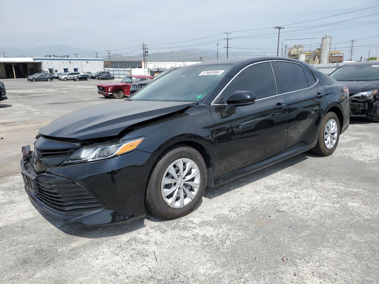 2020 TOYOTA CAMRY LE car image