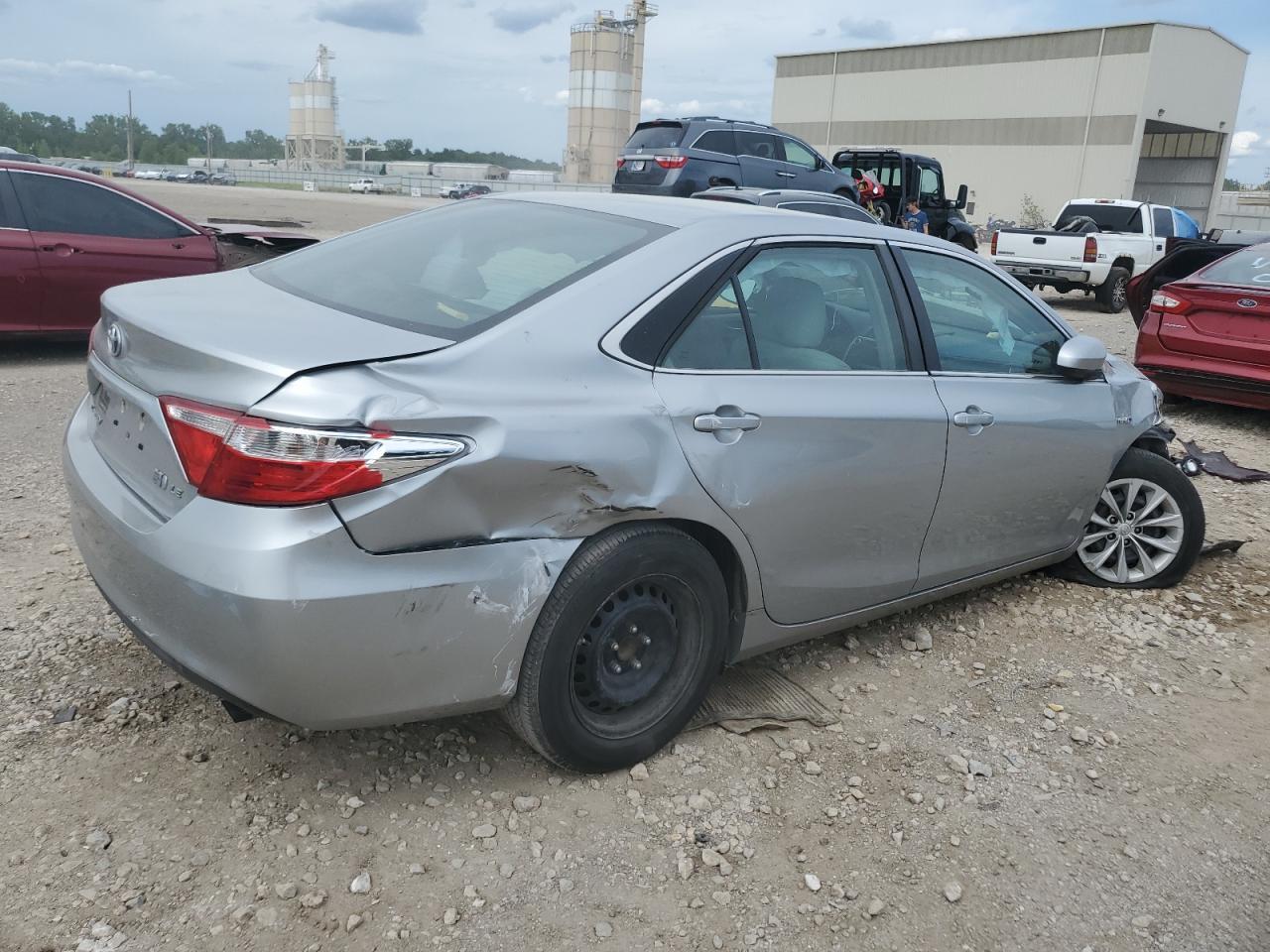 2016 TOYOTA CAMRY HYBR - Фото 3