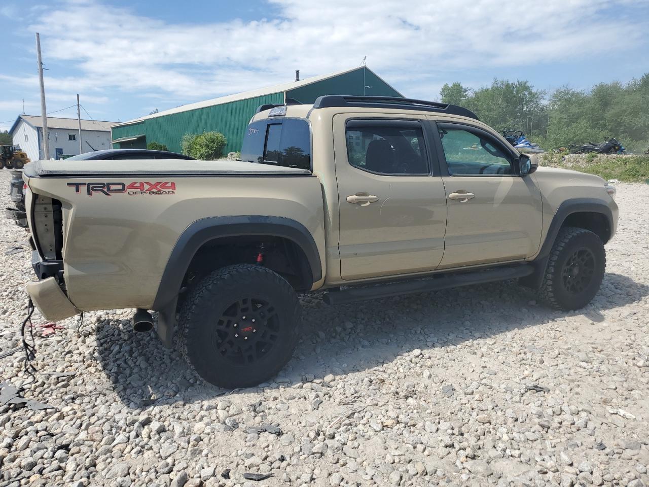 2017 TOYOTA TACOMA DOU - Фото 3