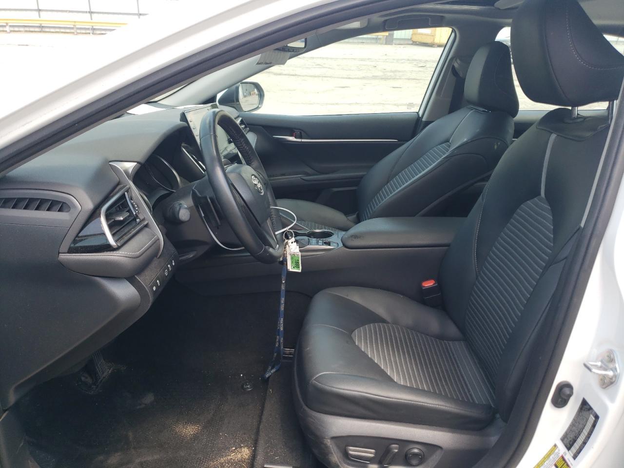 2021 TOYOTA CAMRY SE - Image 7