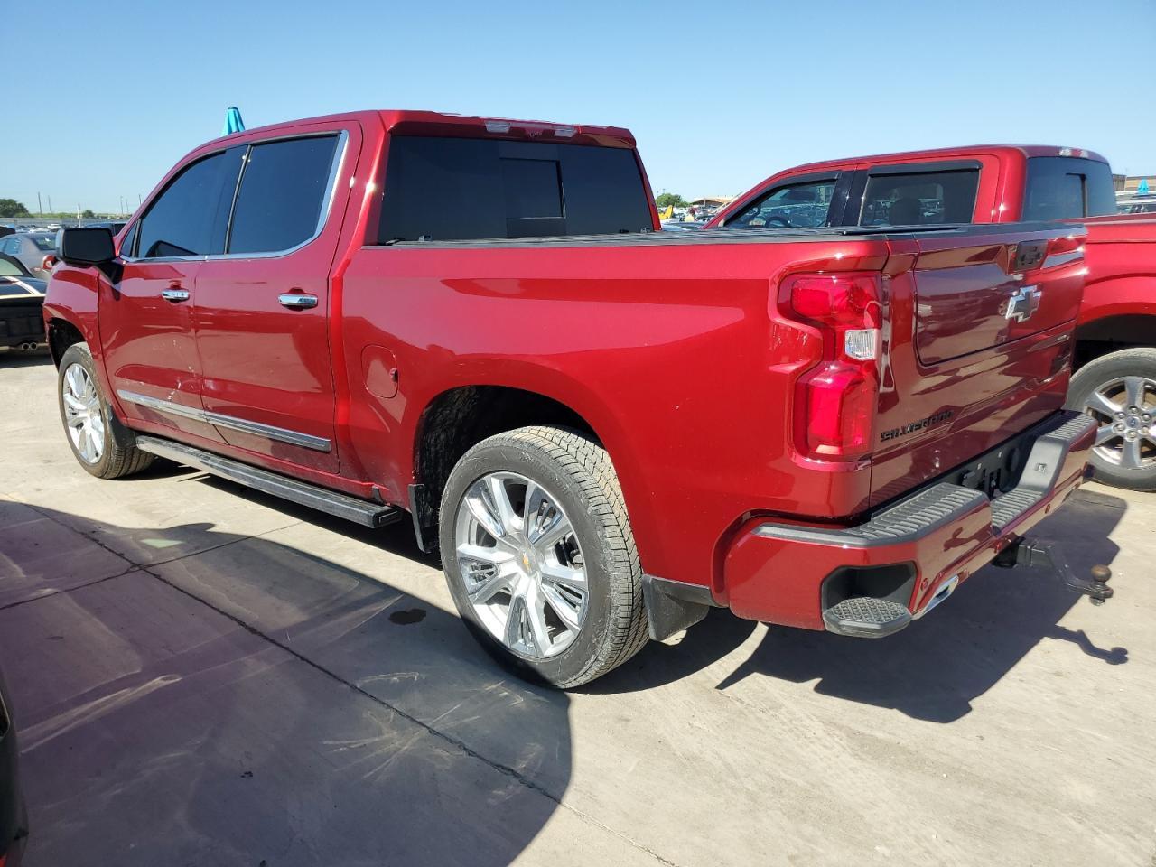 2024 CHEVROLET SILVERADO - Фото 2
