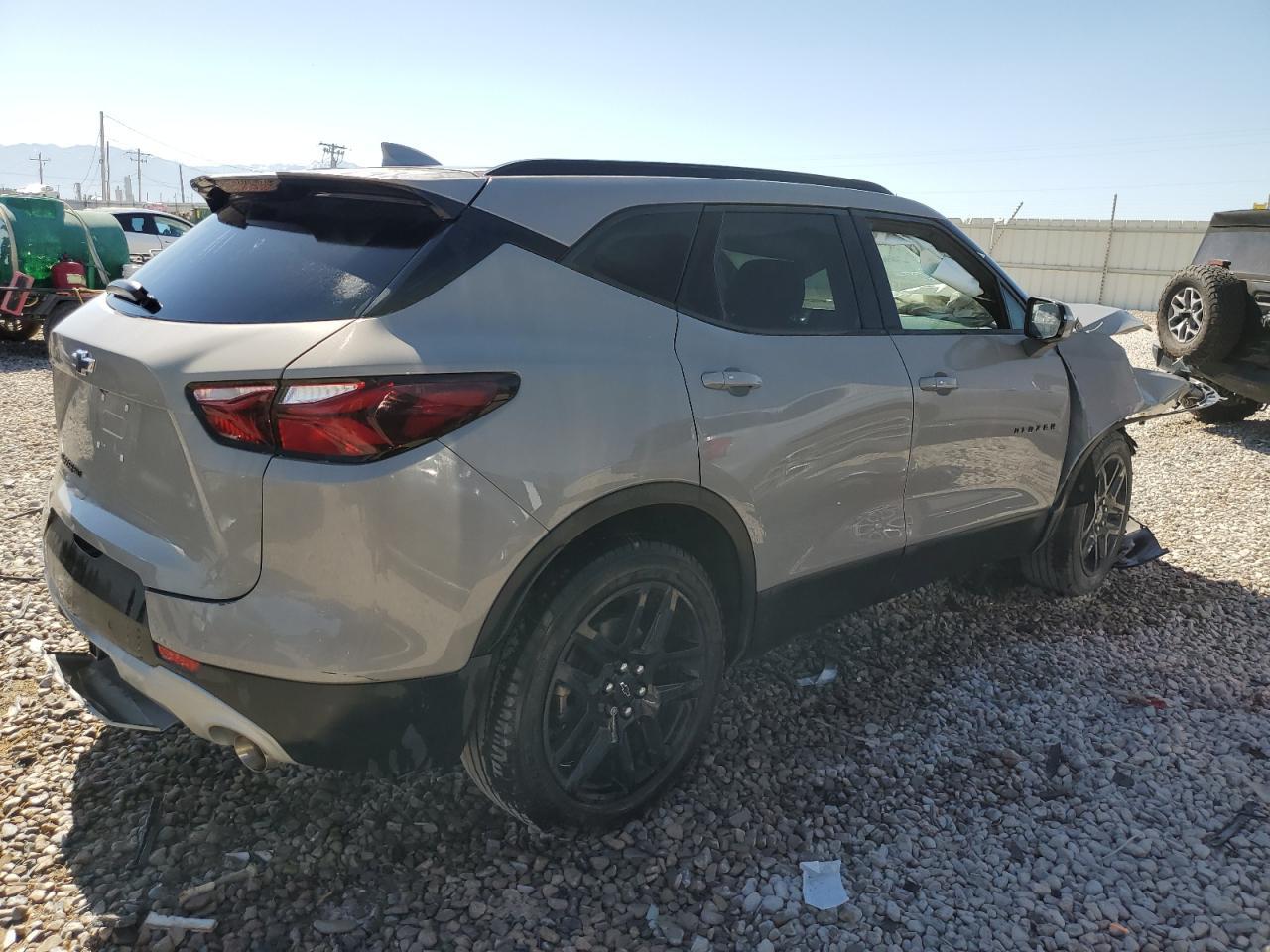 2021 CHEVROLET BLAZER 2LT - Image 3