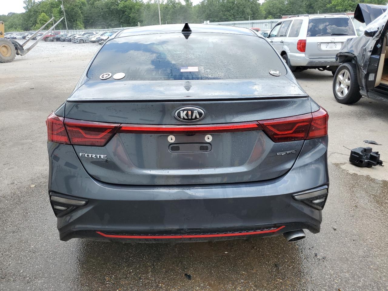 2021 KIA FORTE FE - Image 6