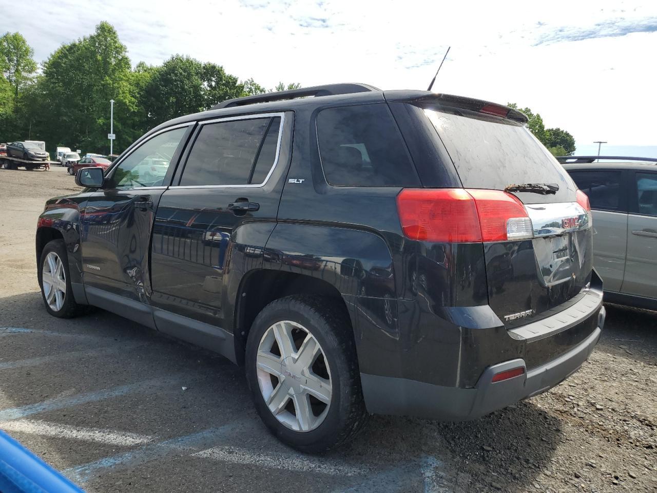2012 GMC TERRAIN SL - Image 2