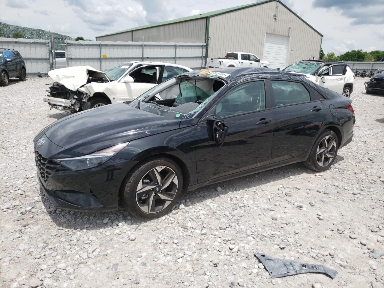 2023 HYUNDAI ELANTRA SE