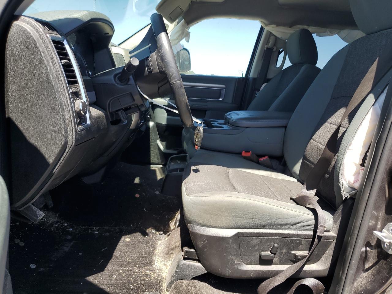 2015 RAM 1500 SLT - Image 7