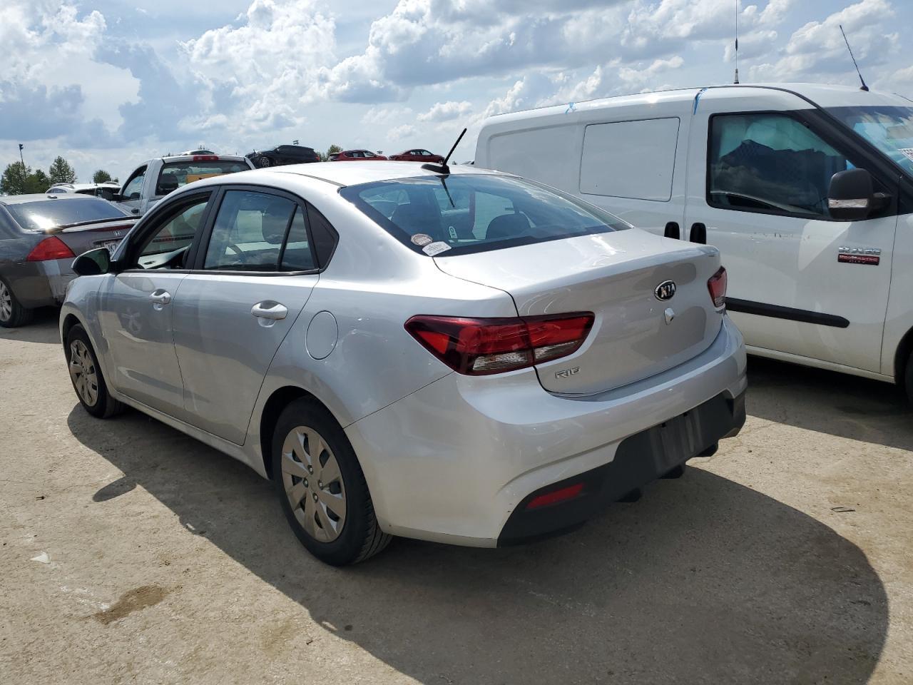 2020 KIA RIO LX - Фото 2