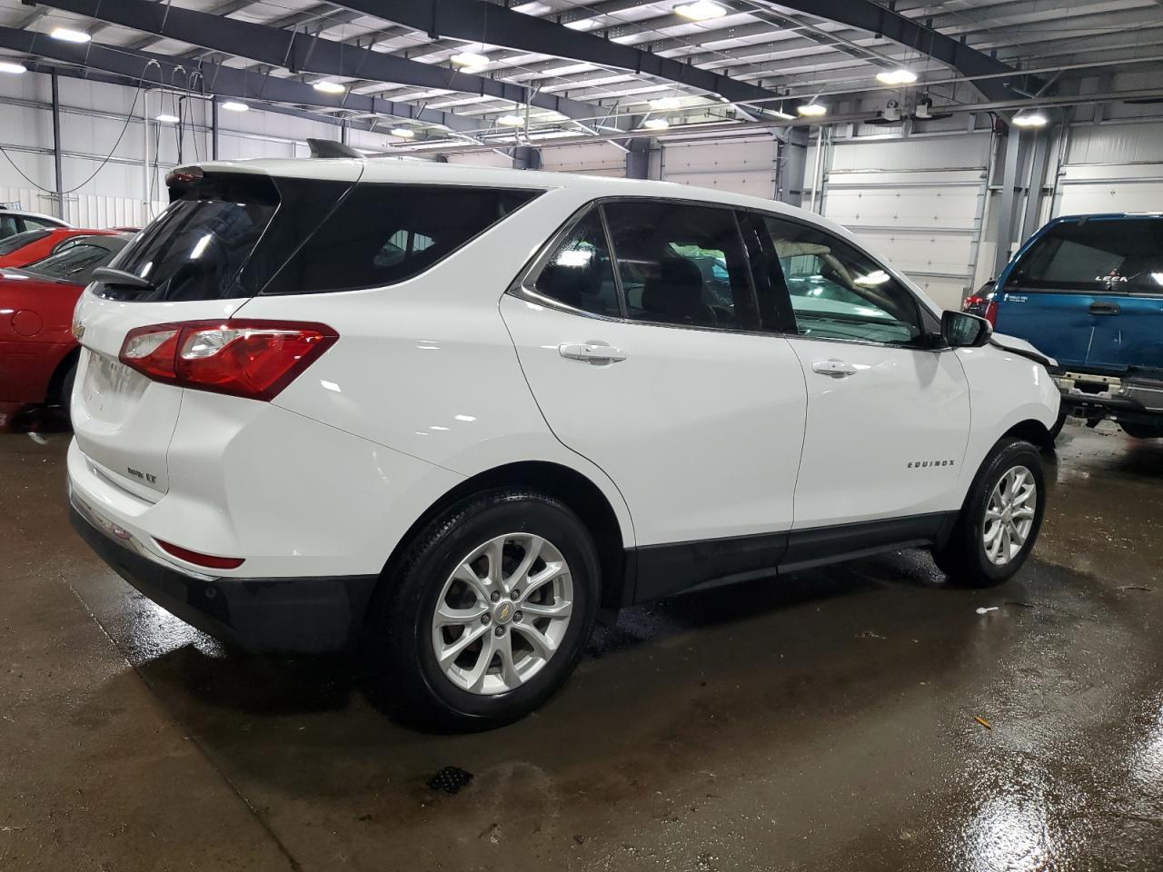 2019 CHEVROLET EQUINOX LT - Image 3