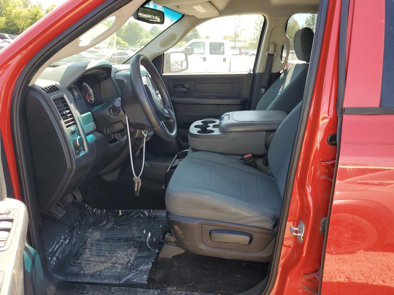 2015 RAM 1500 ST - Image 7