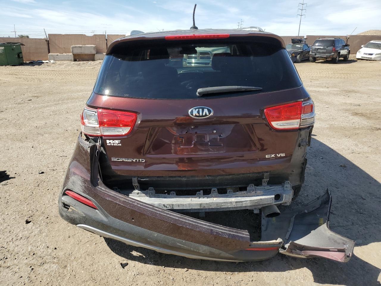 2016 KIA SORENTO LX - Image 6