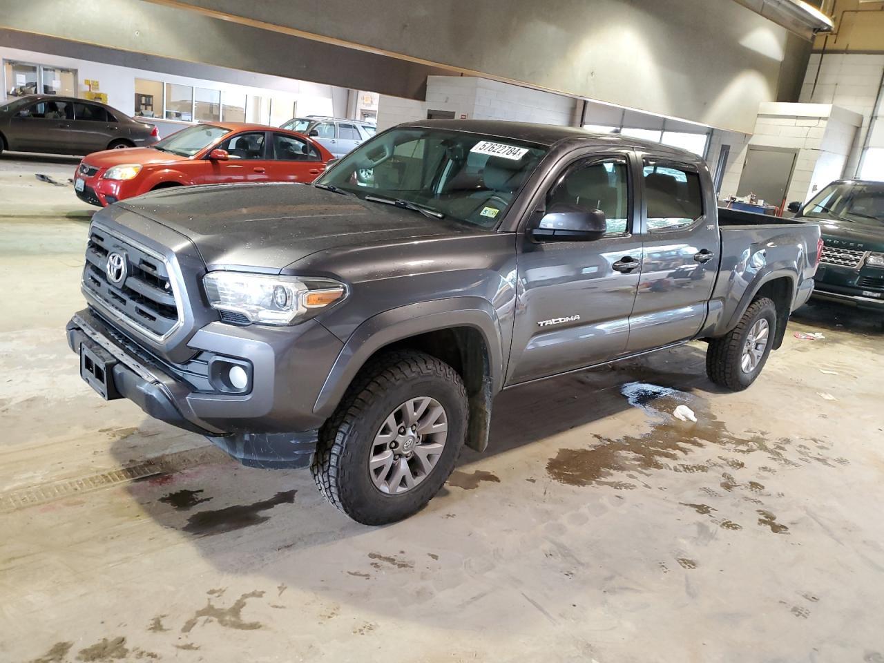 2017 TOYOTA TACOMA DOU
