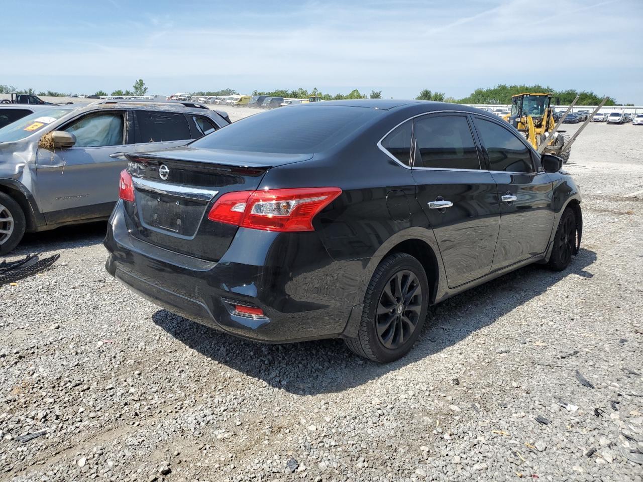 2018 NISSAN SENTRA S - Image 3
