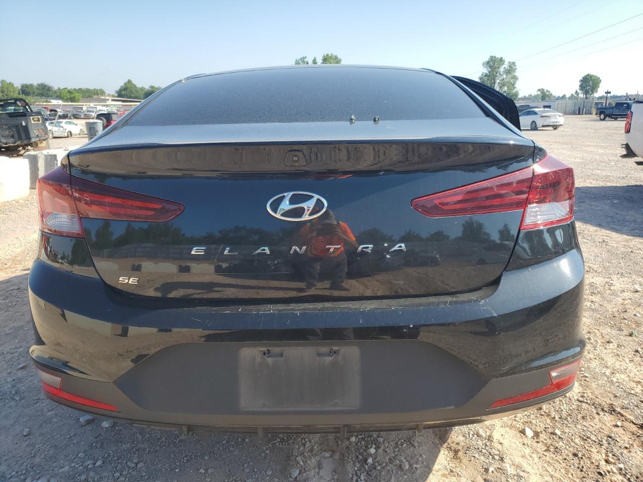 2019 HYUNDAI ELANTRA SE - Фото 6