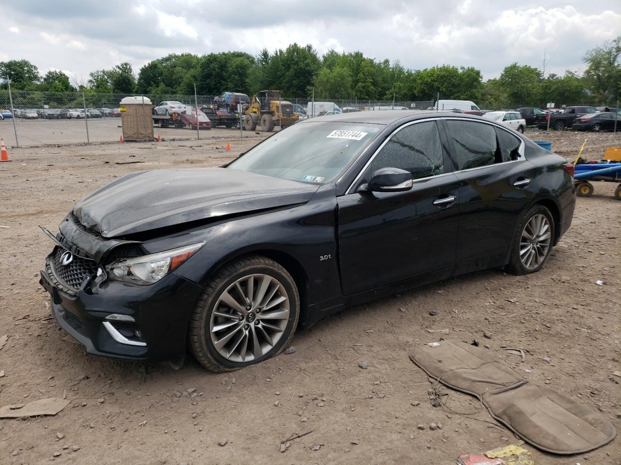 2018 INFINITI Q50 LUXE car image