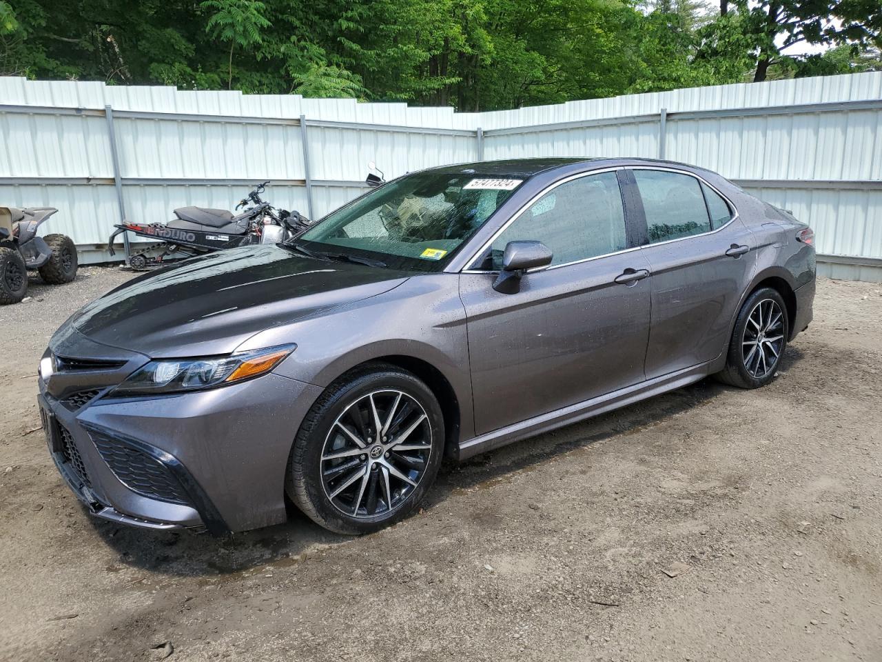 2022 TOYOTA CAMRY SE car image