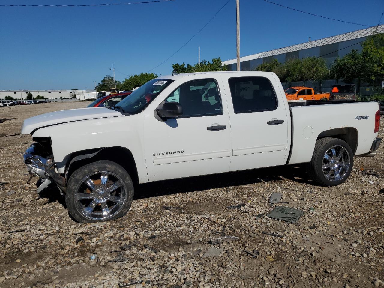 2013 CHEVROLET SILVERADO